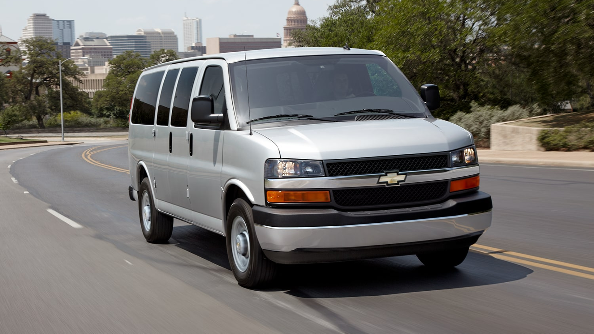 Chevrolet Express Passenger Exterior Photo