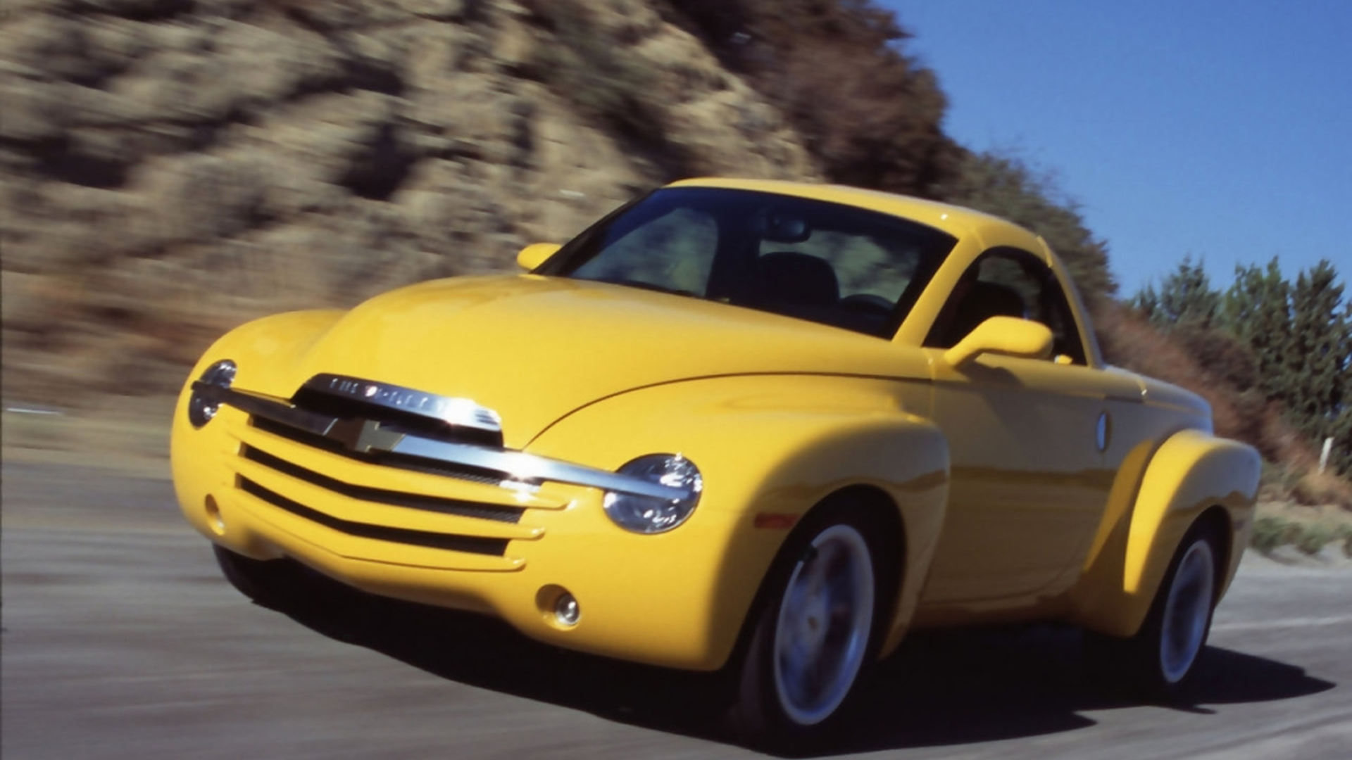 Chevrolet SSR Exterior Photo