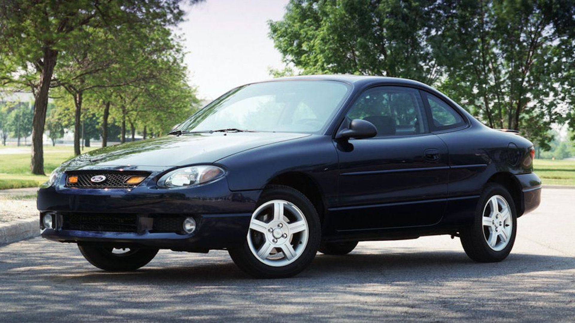 Ford Escort Exterior Photo